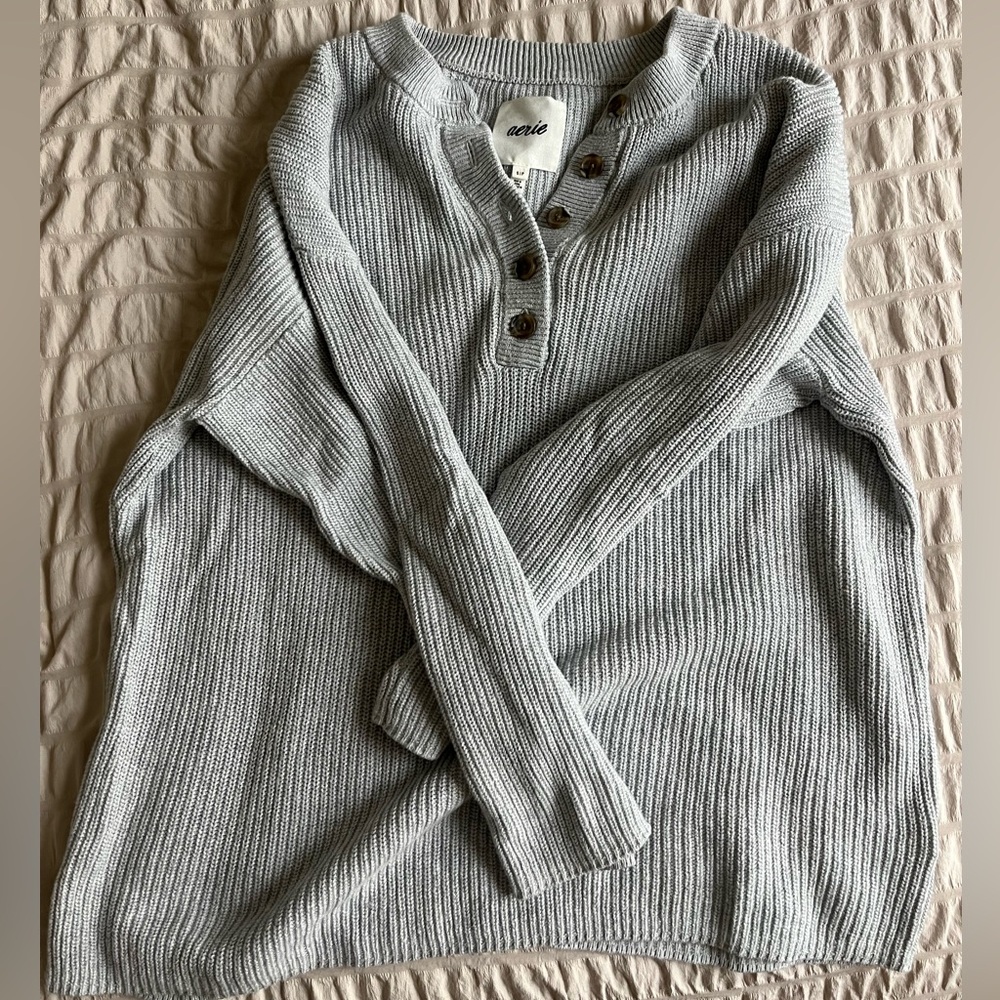Aerie Gray Crew Neck Ribbed Sweater